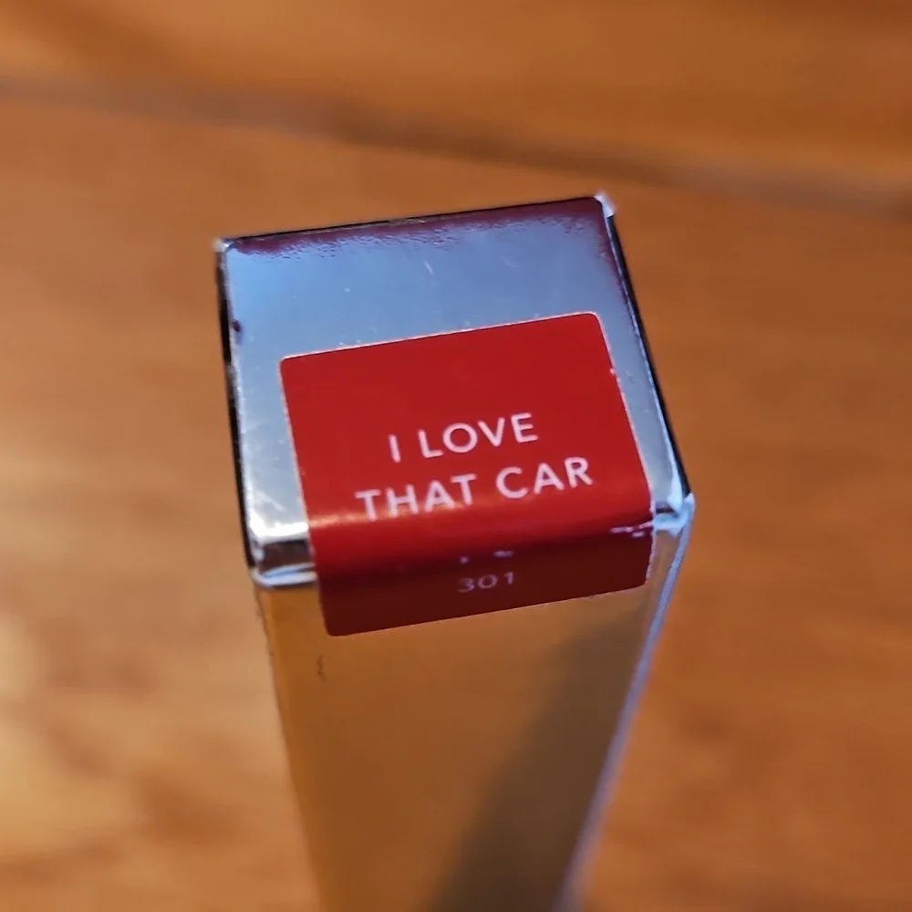 Belle En Argent Lip Gloss, Red 
